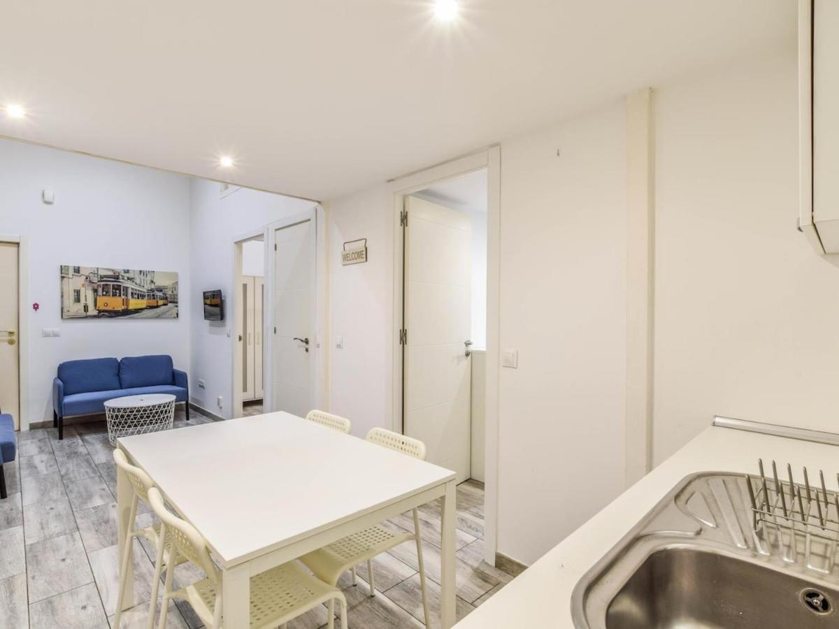 Apartamento En Cuatro Caminos Para 6 Personas Alquiler Temporal Мадрид Экстерьер фото